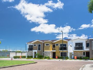 Casa de Venta en Vía Salitre, Puntilla