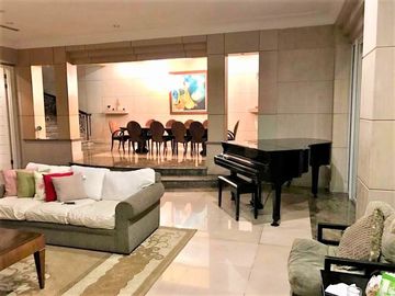 Rumah Dijual Hang Lekiu - Kebayoran Baru Jakarta Selatan