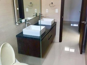 Apartamento en venta en Villa Country.