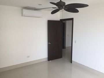 Apartamento en venta en Villa Country.