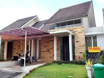 Rumah Modern Minimalis di Citra Sun Garden