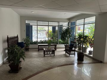 SE VENDE HERMOSO Y ELEGANTE DEPARTAMENTO EN MIRAFLORES