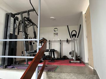 SE VENDE HERMOSO Y ELEGANTE DEPARTAMENTO EN MIRAFLORES