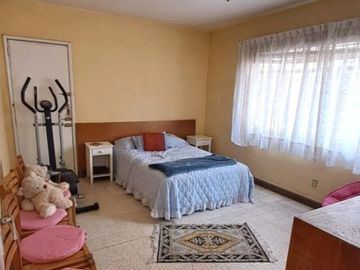 Casa doble en venta para escuela, comercio o cafetería