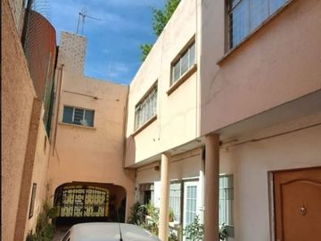 Casa doble en venta para escuela, comercio o cafetería