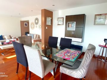 VENTA DE DEPARTAMENTO EN SAN BORJA CON PISCINA