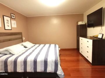 VENTA DE DEPARTAMENTO EN SAN BORJA CON PISCINA