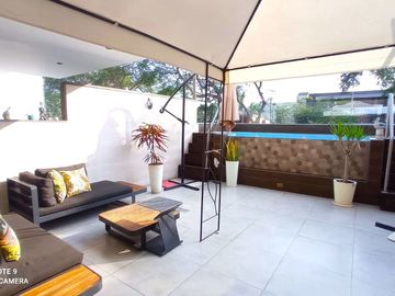 VENTA DE DEPARTAMENTO EN SAN BORJA CON PISCINA