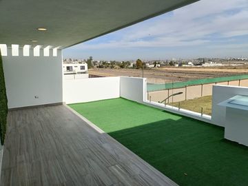 VENTA DE CASA, 4 RECÁMARAS EN LOMAS DE ANGELÓPOLIS 3, PARQUE CHIHUAHUA, PUEBLA
