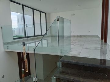 VENTA DE CASA, 4 RECÁMARAS EN LOMAS DE ANGELÓPOLIS 3, PARQUE CHIHUAHUA, PUEBLA