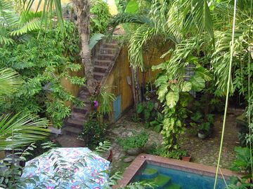 Venta de Casa Colonial de 3 Niveles  en el Barrio San Diego