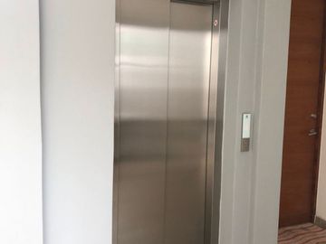 Departamento grande y seminuevo en Venta en Santa Cruz del Monte