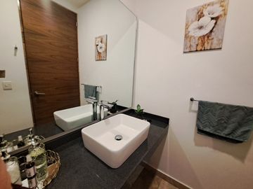 Departamento grande y seminuevo en Venta en Santa Cruz del Monte