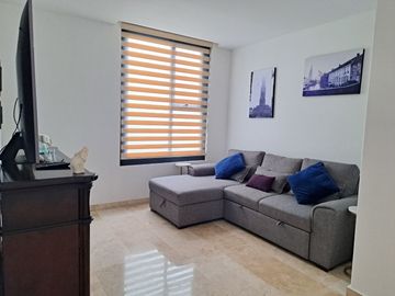 Departamento grande y seminuevo en Venta en Santa Cruz del Monte