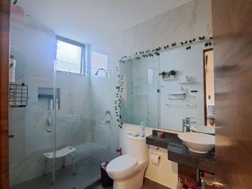 Departamento grande y seminuevo en Venta en Santa Cruz del Monte