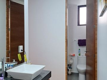 Departamento grande y seminuevo en Venta en Santa Cruz del Monte