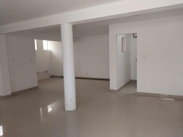 VENTA DE CASA CHACLACAYO URB. GIRASOLES ZONA PLANA