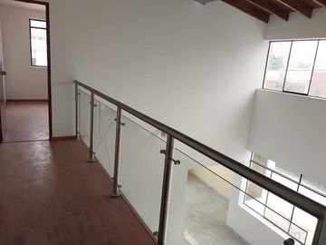 VENTA DE CASA CHACLACAYO URB. GIRASOLES ZONA PLANA