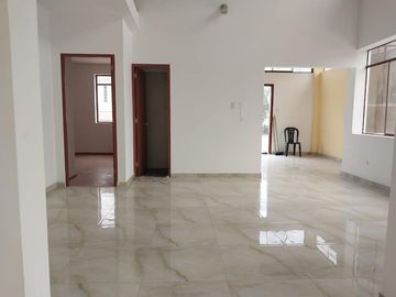 VENTA DE CASA CHACLACAYO URB. GIRASOLES ZONA PLANA