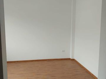 VENTA DE CASA CHACLACAYO URB. GIRASOLES ZONA PLANA