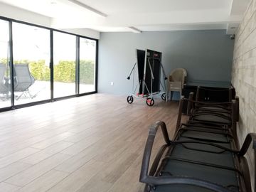 Casa con Roof garden y cuarto de servicio en Cumbres delLago Juriquilla.