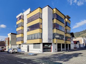 Departamento en el centro de Ibarra, calle Salinas, Ibarra Ecuador