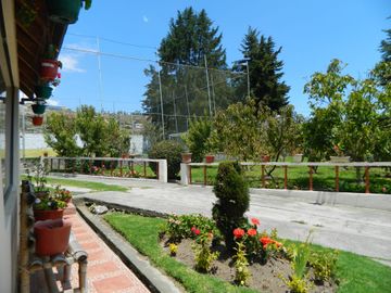 QUINTA EN VENTA. IZAMBA AMBATO!!