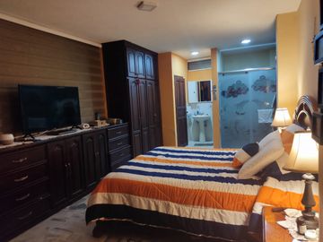 QUINTA EN VENTA. IZAMBA AMBATO!!