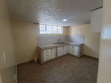 Casa Rentera en Venta - Sector Sur cerca a Colegio Montufar
