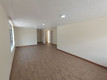 Casa Rentera en Venta - Sector Sur cerca a Colegio Montufar
