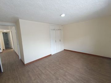 Casa Rentera en Venta - Sector Sur cerca a Colegio Montufar