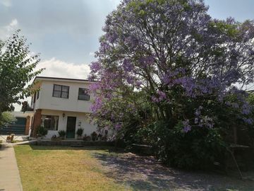 Casa en VENTA…  Santa María La Magdalena Ocotitlán, Zona Residencial de Metepec