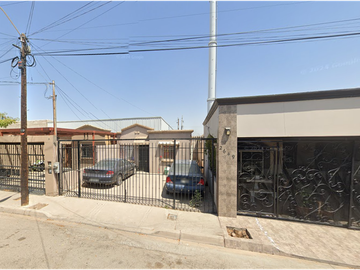 CASA EN VILLA RESIDENCIAL DEL PRADO, MEXICALI ! CASA EN REMATE! NO CREDITOS