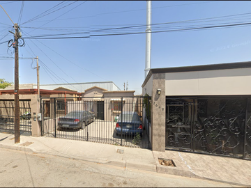 CASA EN VILLA RESIDENCIAL DEL PRADO, MEXICALI ! CASA EN REMATE! NO CREDITOS