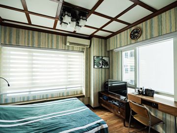 2BR Loft Type Unit For Rent/Sale at The Columns Legaspi Village Tower 1, Makati City