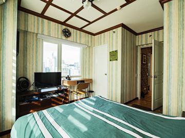 2BR Loft Type Unit For Rent/Sale at The Columns Legaspi Village Tower 1, Makati City