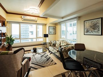2BR Loft Type Unit For Rent/Sale at The Columns Legaspi Village Tower 1, Makati City