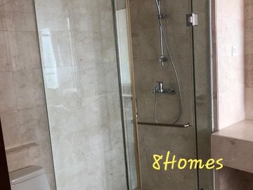 Senopati Penthouse 2+1BR Middle Floor Private Lift