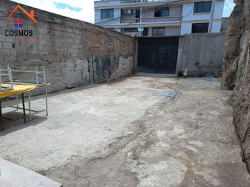 Terreno con Casa de venta en Otavalo