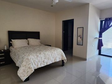 CASA EN VENTA EN CIUDAD DEL CARMEN, CAMPECHE.