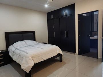 CASA EN VENTA EN CIUDAD DEL CARMEN, CAMPECHE.