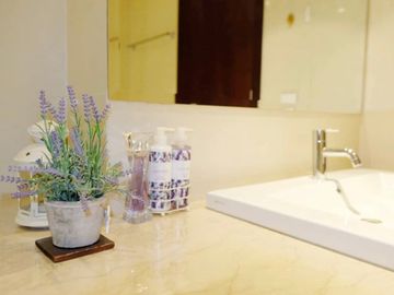 For Lease 2 Berroom Apartment with Lux Furnished, Setiabudi Sky Garden South Jakarta