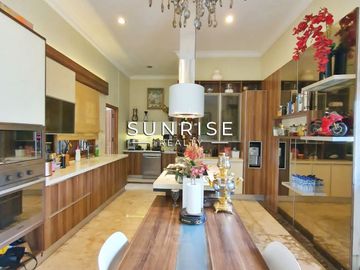 Rumah 2 Lantai Mewah Dijual Di Tanjung Barat Jakarta Selatan
