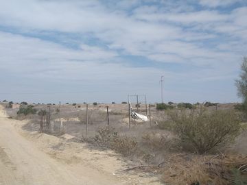 AMPLIO  TERRENO EN VENTA – CARRETERA PIURA - PAITA
