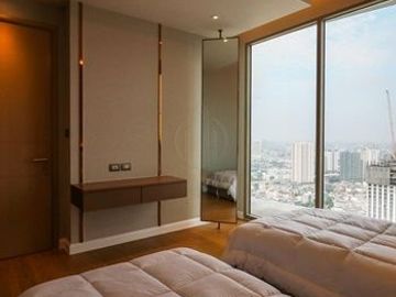 For Sale 2 bedrooms Magnolias Waterfront Residences