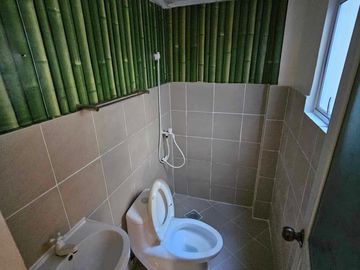 House and Lot for Sale in Tayud, Consolacion, Cebu (Inside Redwood Subdivision)