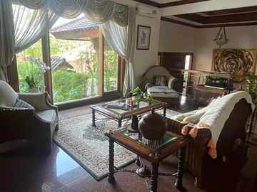 Rumah Villa Desain Jawa Bali Klasik Di Ampera Kemang Jakarta Selatan