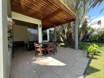 Funcional casa en condominio de 2 casas con ingreso/salida independiente 🏡💛