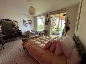 Funcional casa en condominio de 2 casas con ingreso/salida independiente 🏡💛