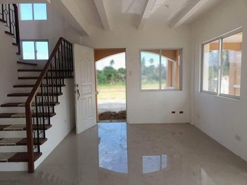 5 Bedrooms House and Lot in Subic, Zambales